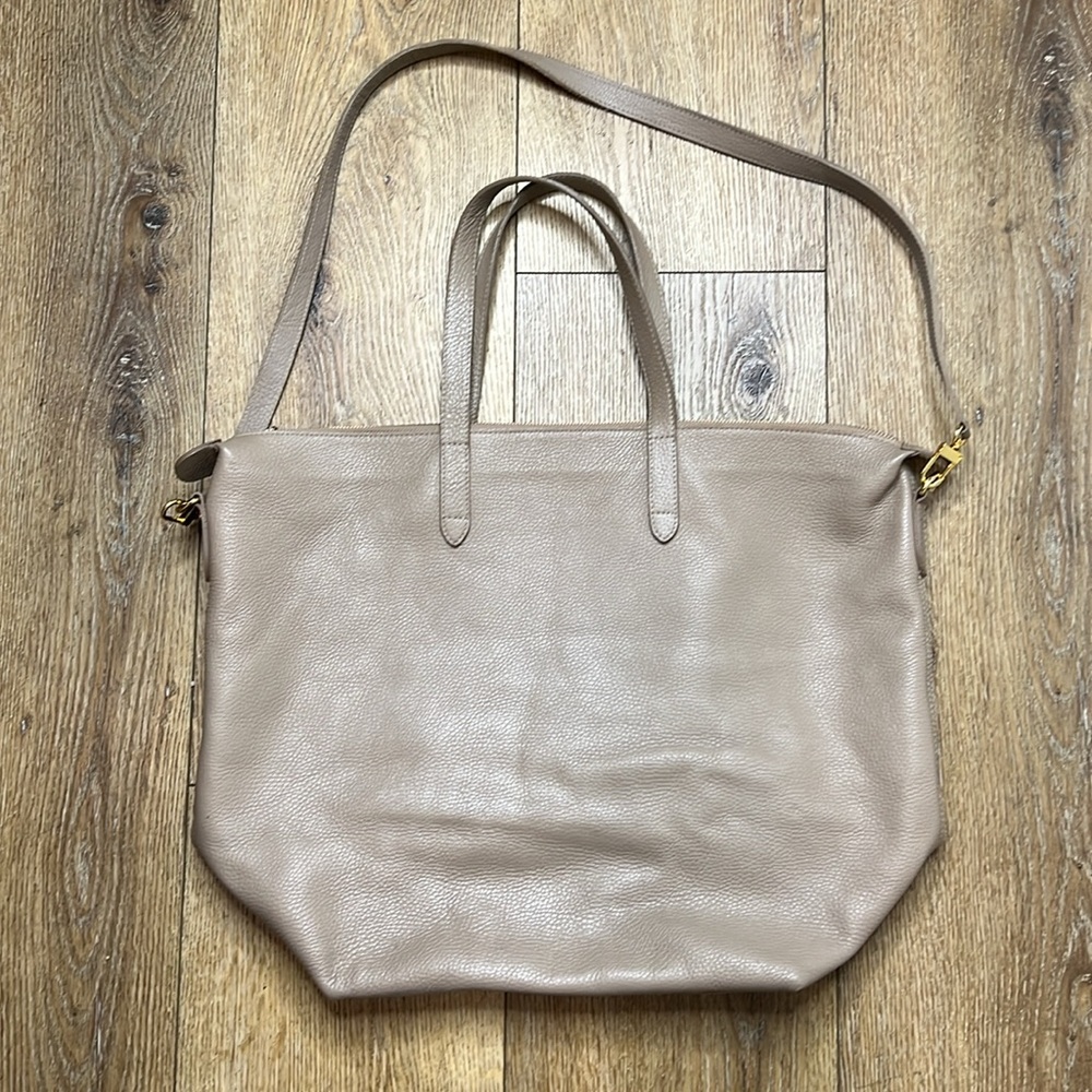 Cuyana Taupe Leather Tote Bag